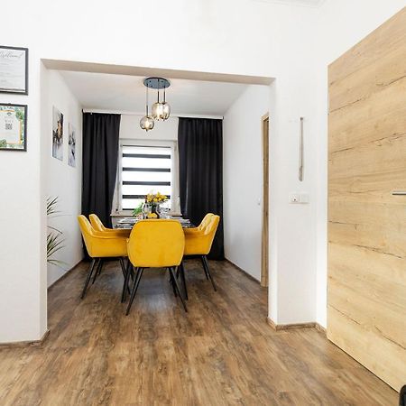 Luxx Home Mm, Airport- Fuer 7 Personen-Parken-Kueche Trunkelsberg Luaran gambar